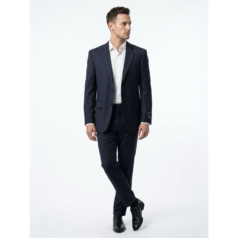 Navy Blue Pin Stripe Jos. A. Bank Signature Collection Suit 100% Wool 40R NWT